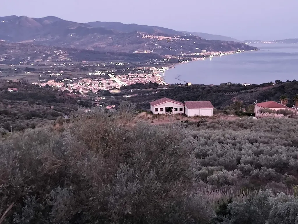 Raffaele Di Maio_Le terrazze da alvaro_Casal Velino_recensione