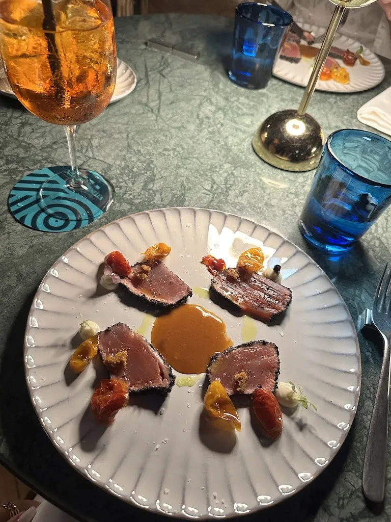 Яна Искендерова_Torre Dominella_Casal Velino_review