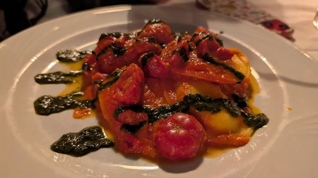 Mio Núñez_Iari The Vino_Imposte_review