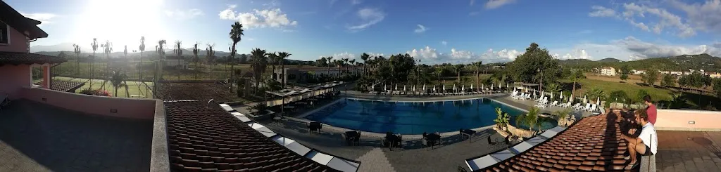 Jean-luc Schmitz_L'Oasi del Fauno Country House_Casal Velino_recensione