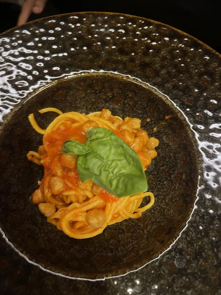 Maria Zappavigna_Ai Carati_Imposte_review