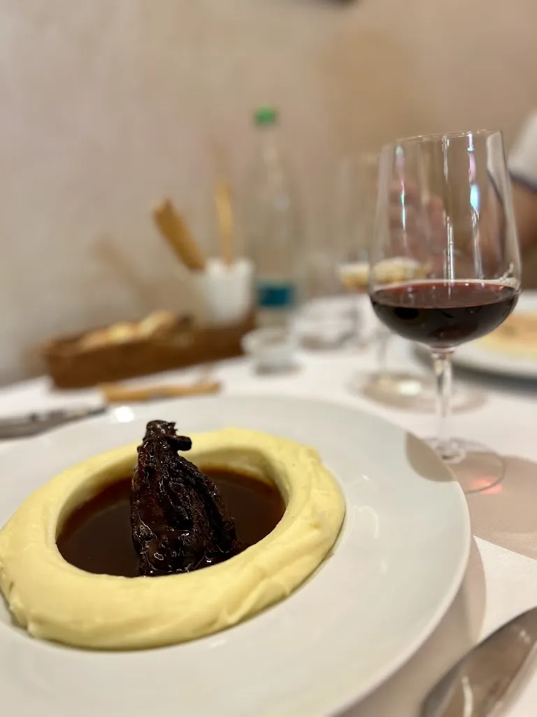 Ristorante Milano_Casale_slider_image_3