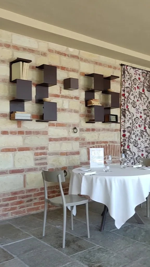 Cascina Faletta - Ristorante - B&B - Wine Tasting_Casale_slider_image_2