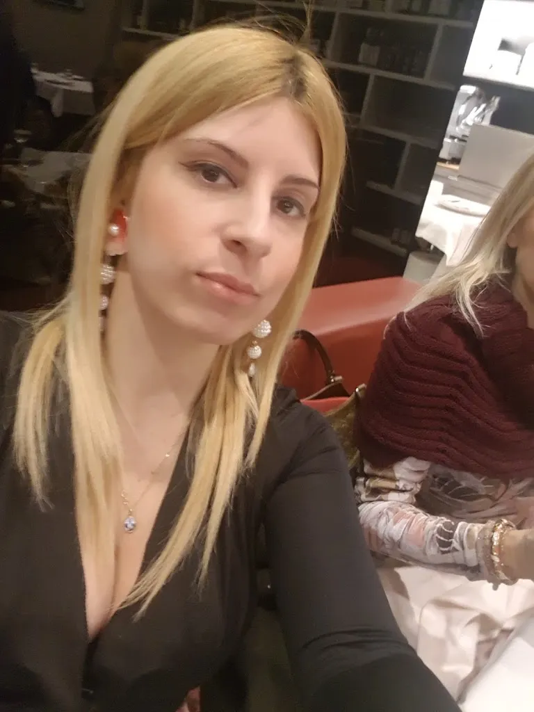 Antonia COZZOLINO_Tenimmoce Accussì_Casalnuovo di Napoli_review