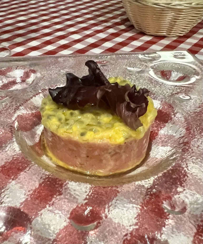 Olivia Taussig_Cantinando_Casamicciola Terme_review