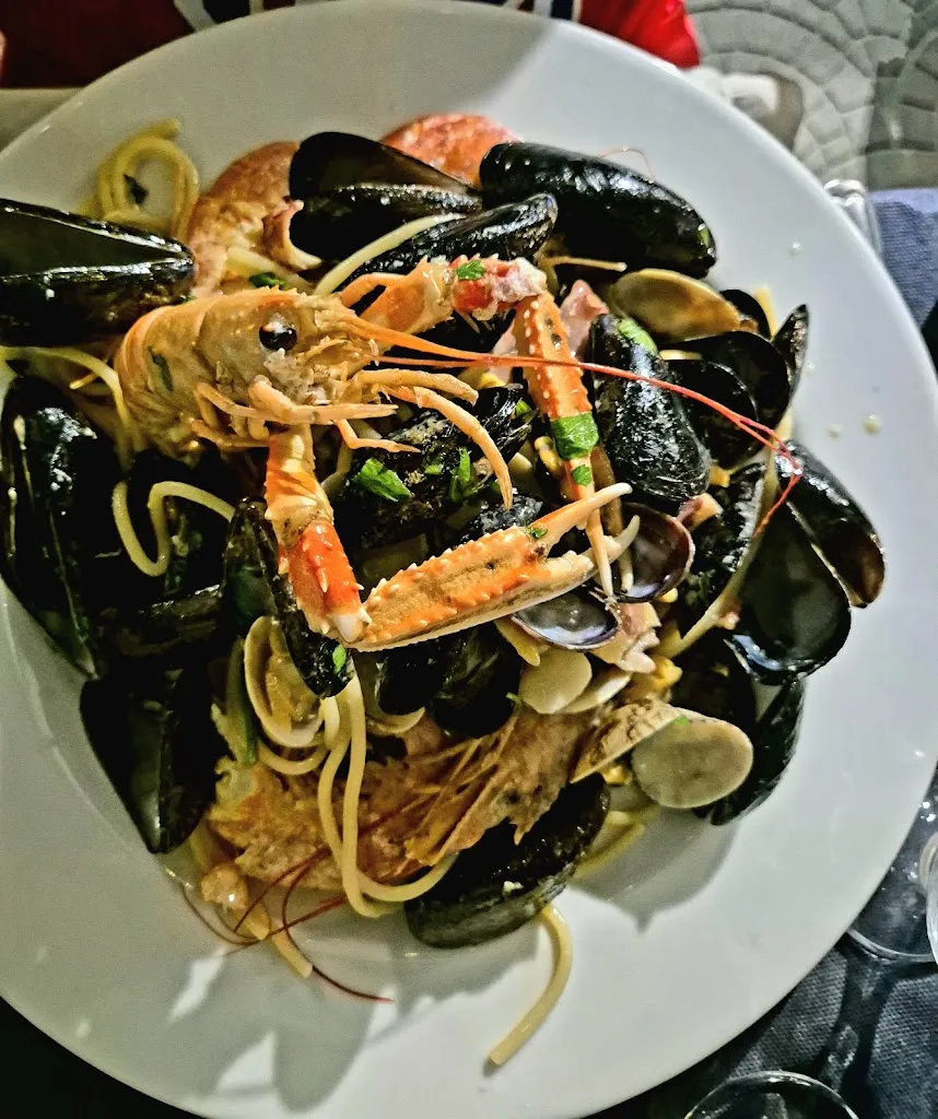 Ragnar Klemmer_Casamicciola Terme - Ristorante Pizzeria Trizz_Casamicciola Terme_review