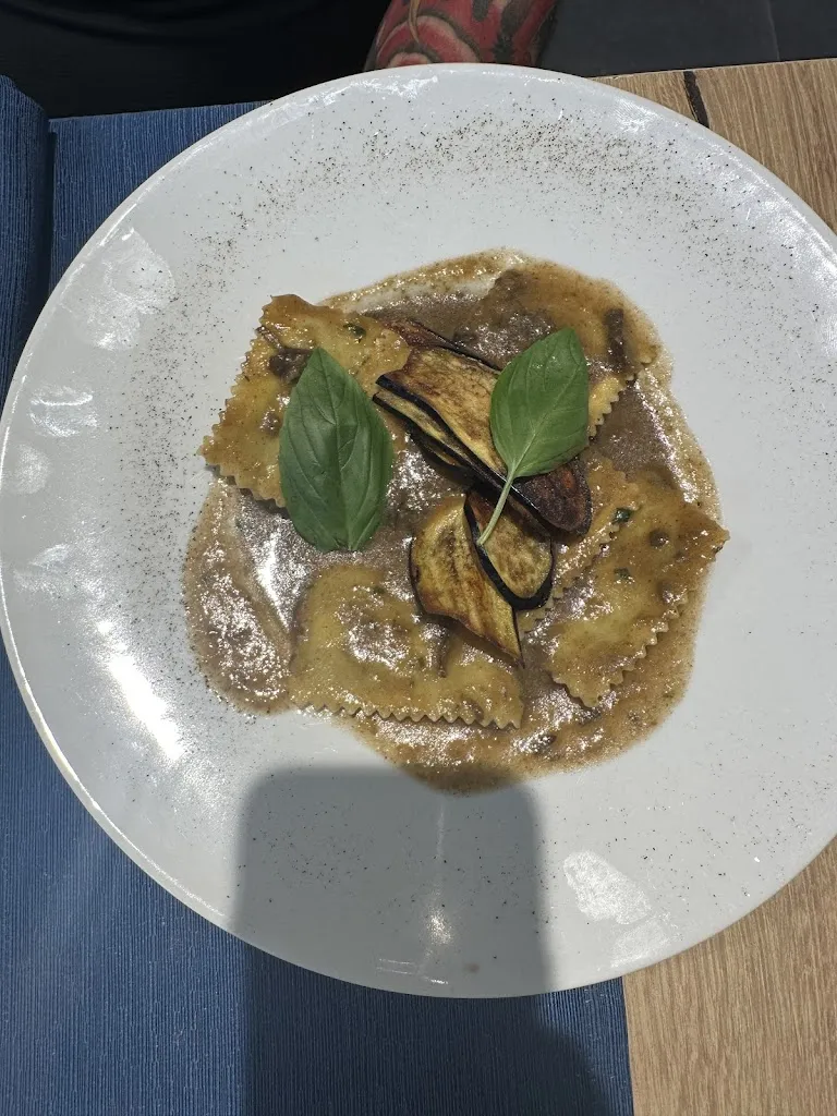 Alana P_Kajna’ Restaurant_Casaluce_review