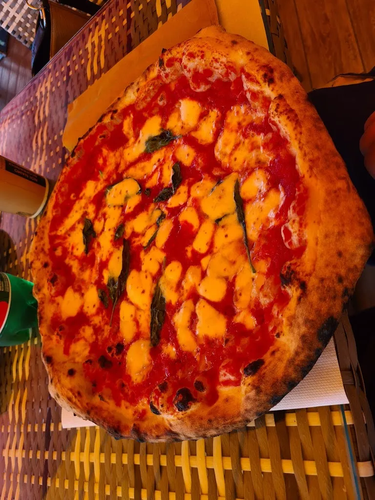 adve nturs_Vega Street Food_Casaluce_review