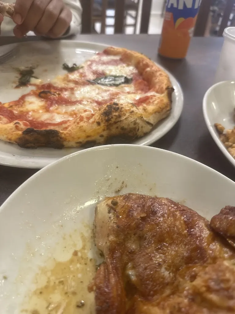 Taha Ansari_MORDI e FUGGI - Pizzeria & Ristorante_Casaluce_review