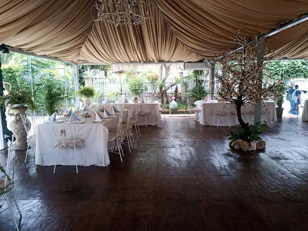 Villa Il Magnifico Garden_Casaluce_slider_image_3