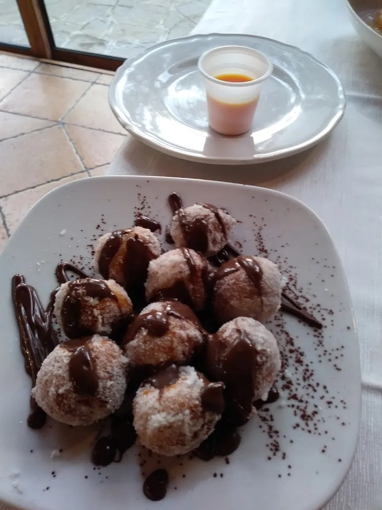 Jaime Busquets_Tenuta Cervo Antica Osteria Peppe 'O Russo_Casaluce_review