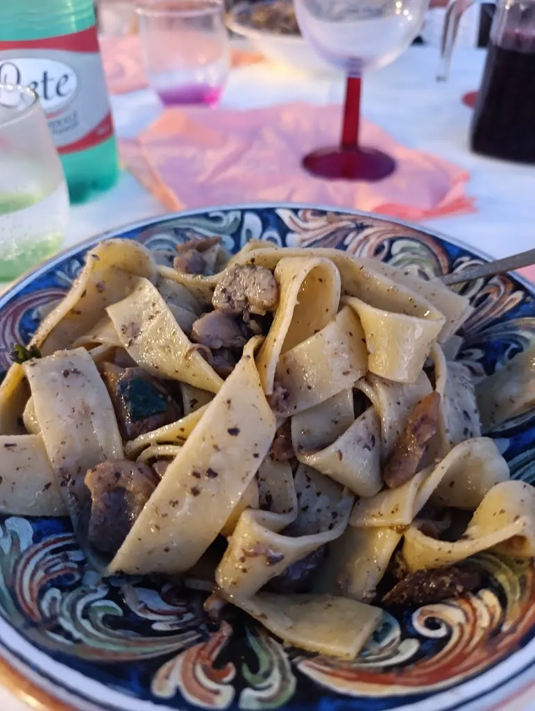 Eleonora_RistorArt solidale Zi catari'_Cascano_review