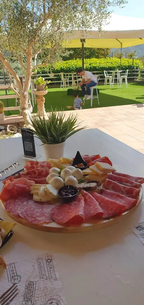 Menu_L'Amitie restaurant_Cascano_image_2