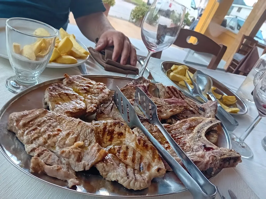 Ristorante @ Agriturismo La Botte_Caselle in Pittari_slider_image_2