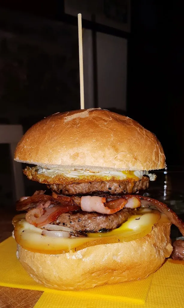 Gennaro Marmo_Bar, RistoPub, Affittacamere, La Sosta Caselle in Pittari_Caselle in Pittari_review