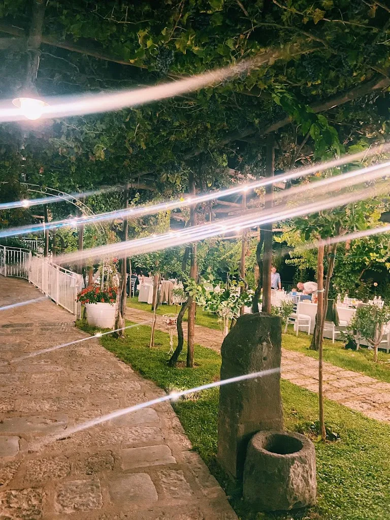 Matthew Watson_Villa Palmentiello_Casola di Napoli_review