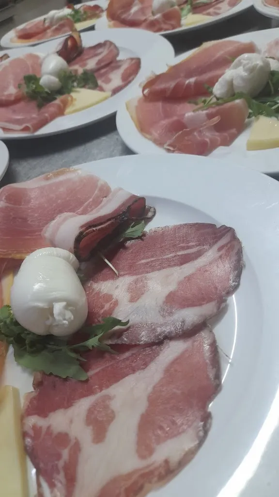 Menu_Da Enzo_Castel Baronia_image_4