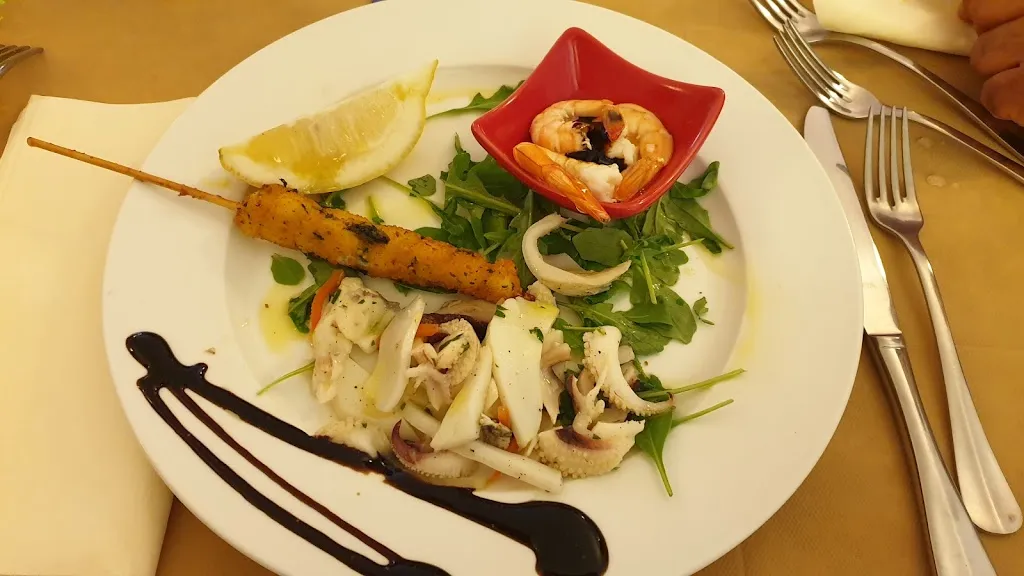 Daniele Genua_Da Enzo_Castel Baronia_review