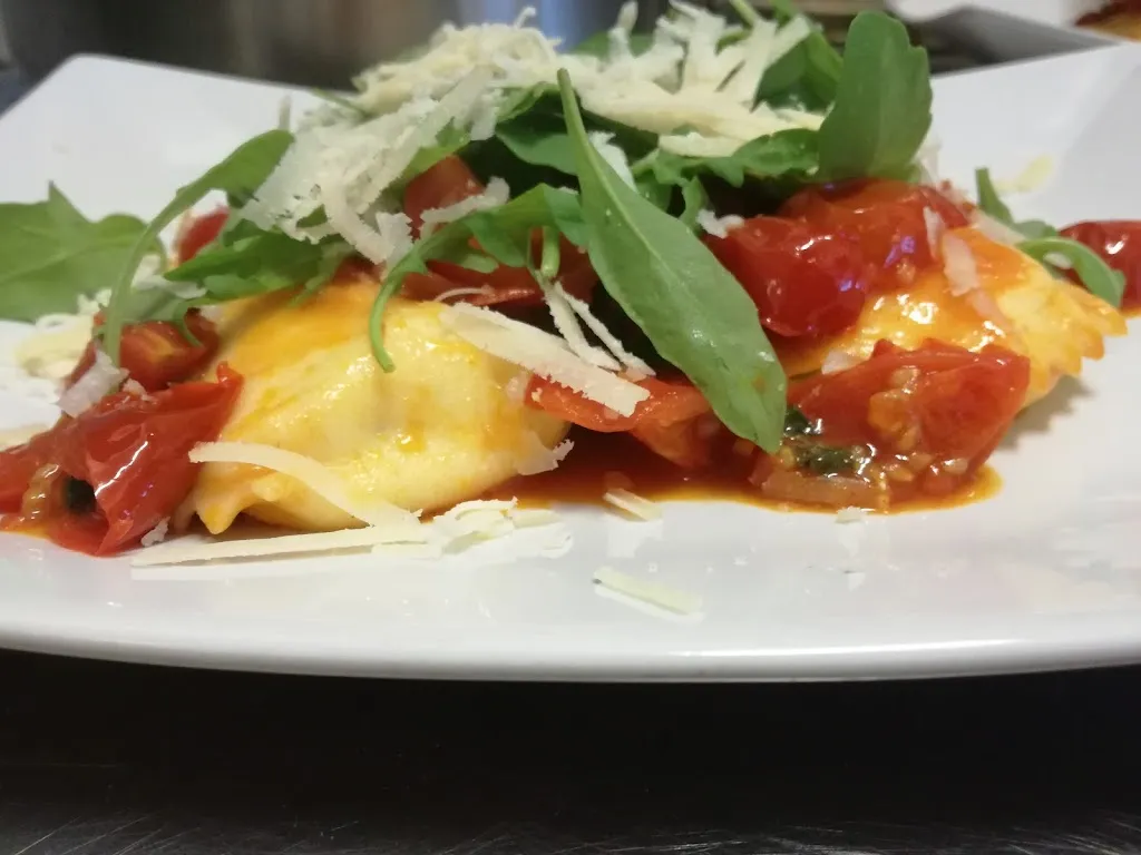 Bar Restaurant Pub La Fenice_Cassano Irpino_slider_image_1