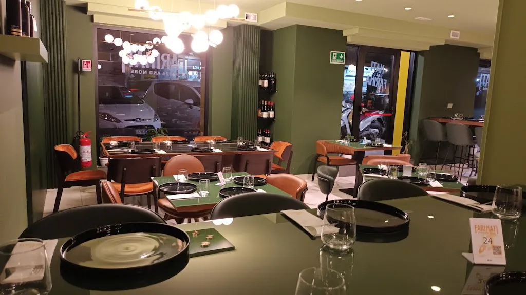 Farinati Pizza and More restaurant in Casavatore