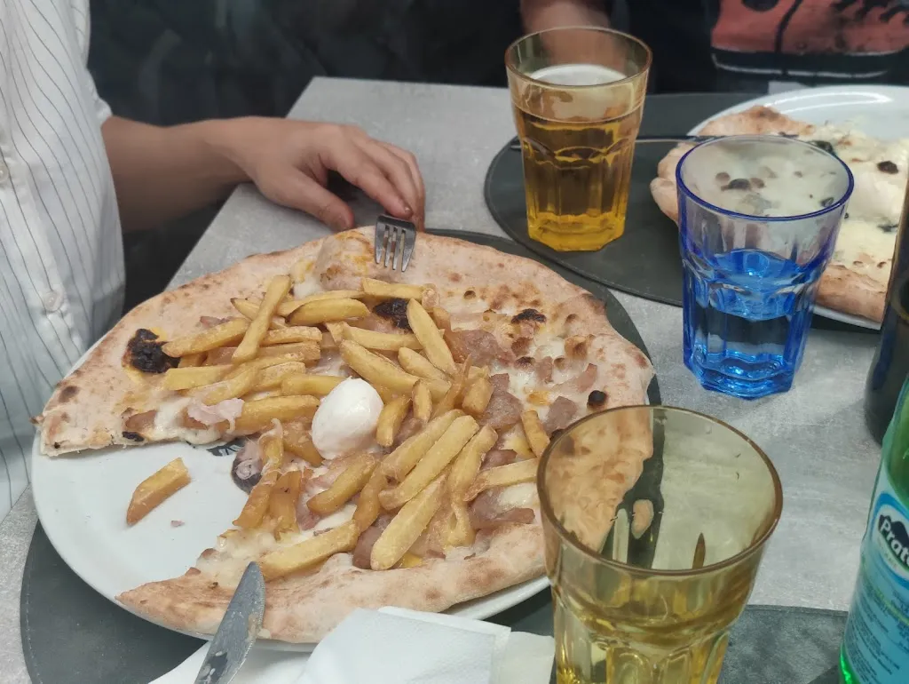 Cátia Bettencourt_Pizzeria Di Iorio Ernesto_Casavatore_review