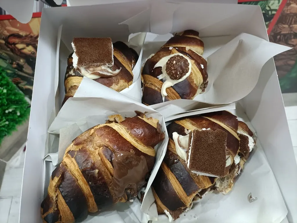 Cornetteria la favola di Elio Russo_Casavatore_slider_image_3