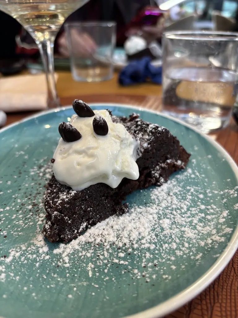 Federica De Fenza_Terra Del Vesuvio 2.0_Casavatore_review