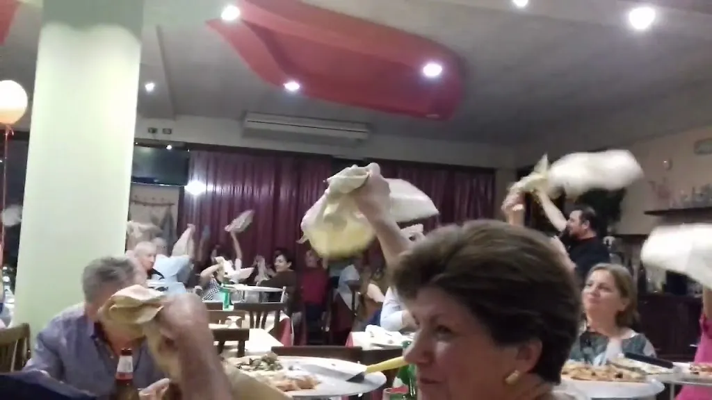 Il Castello Ristorante Pizzeria_Castel Morrone_slider_image_2