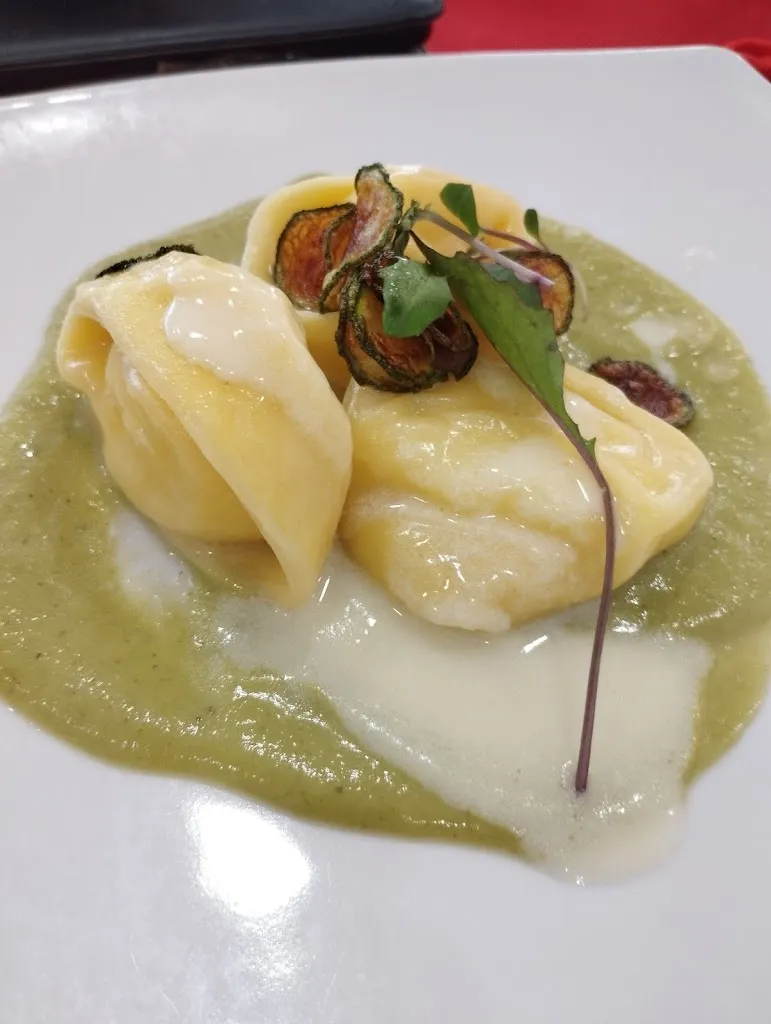 Menu_MoonRise_Castel Morrone_image_4