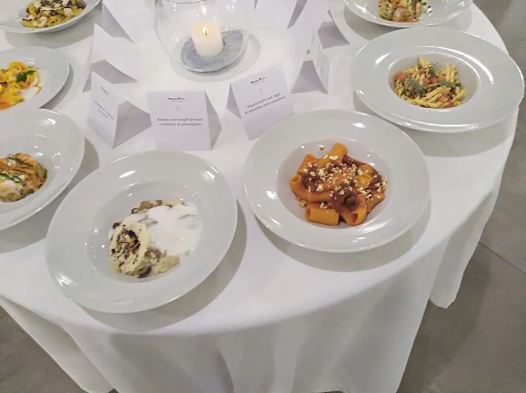 Menu_MoonRise_Castel Morrone_image_5