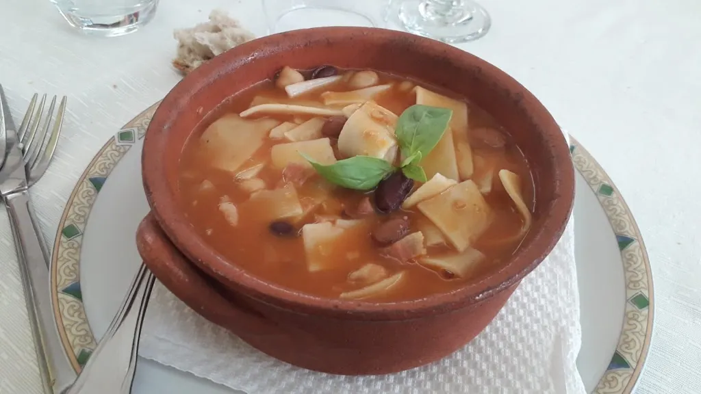 Ristorante O' Murrunese_Castel Morrone_slider_image_2