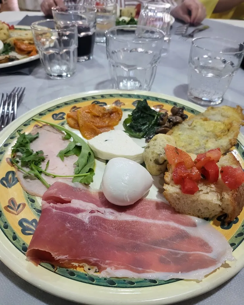 Agriturismo AgriBernardo_Castel Morrone_slider_image_2