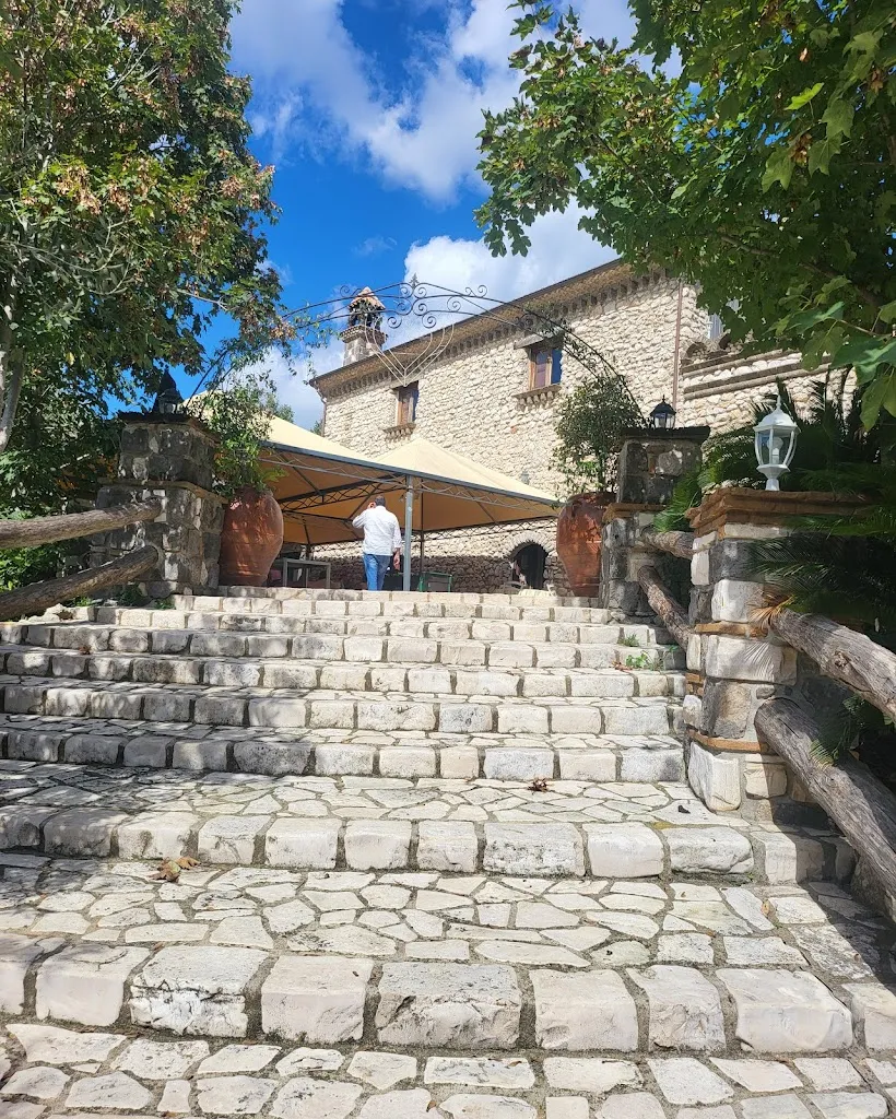 Agriturismo AgriBernardo_Castel Morrone_slider_image_3