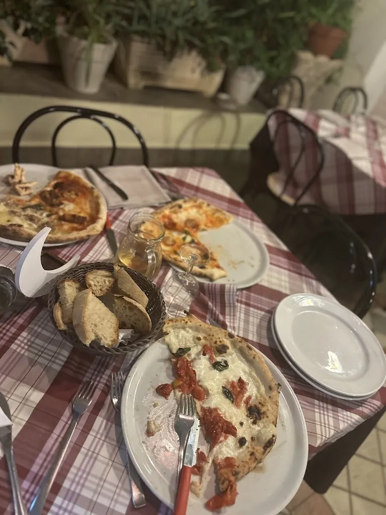 Matt Aiken_Ristorante Bronzetti_Castel Morrone_review