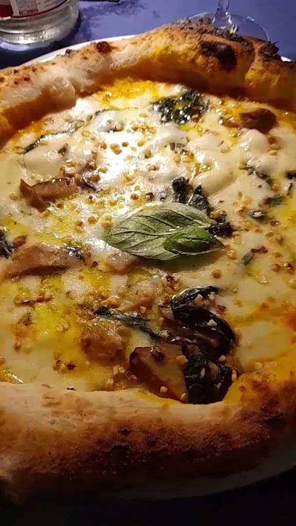 Tre Farine_Castel Morrone_slider_image_2