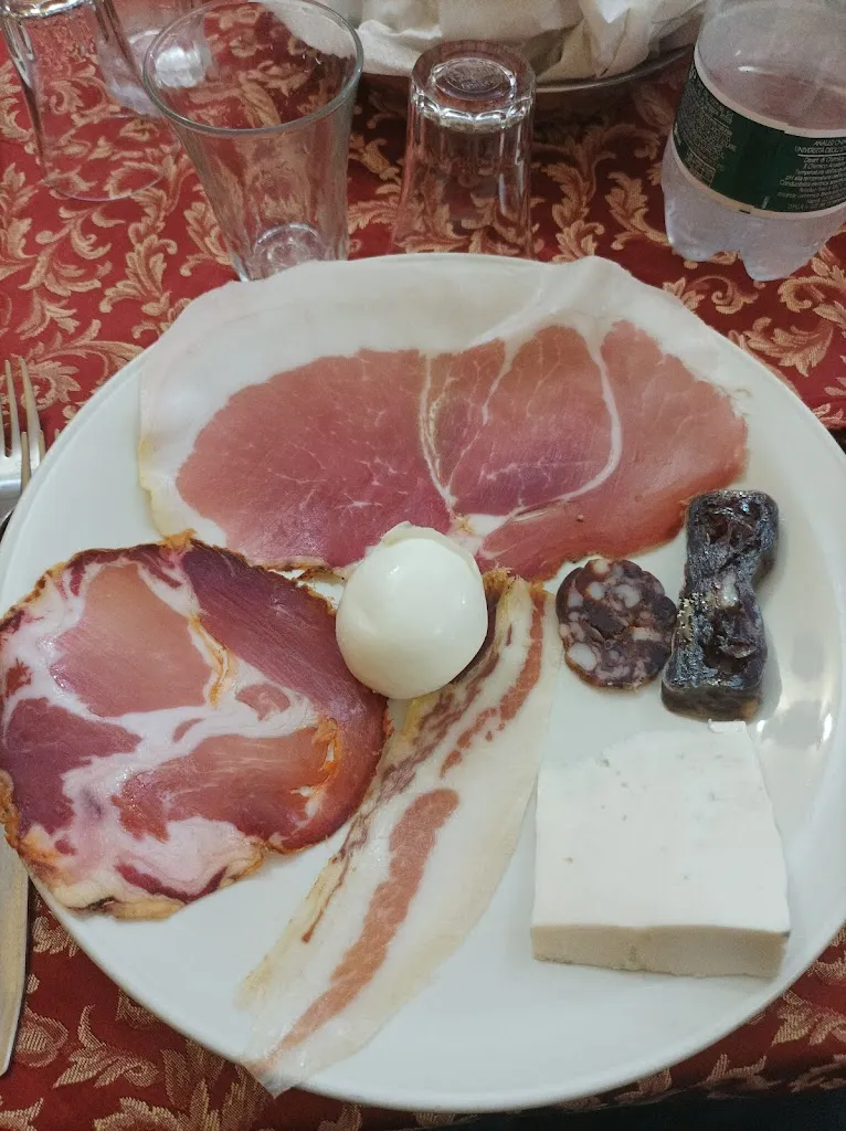 Menu_Mucciolone_Castel San Lorenzo_image_3