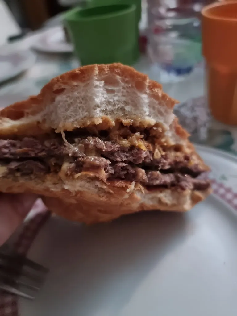 Francesca Aliberti_G BURGER_Castel San Giorgio_review