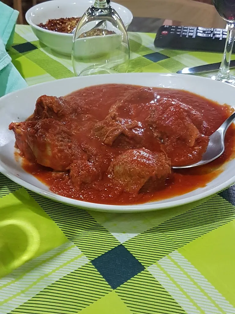 Osteria La Porta "Cucina Tipica Castelcivitese" restaurant in Castelcivita