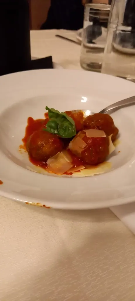 Menu_Totò e Peppino - trattoria Gourmet_Castello di Cisterna_image_5