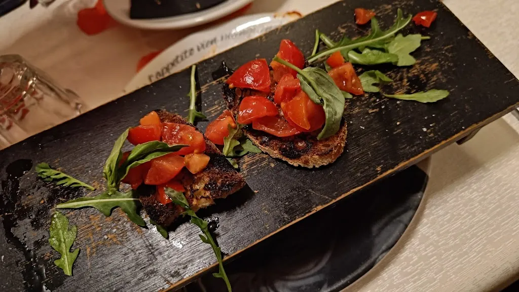 Menu_Totò e Peppino - trattoria Gourmet_Castello di Cisterna_image_8