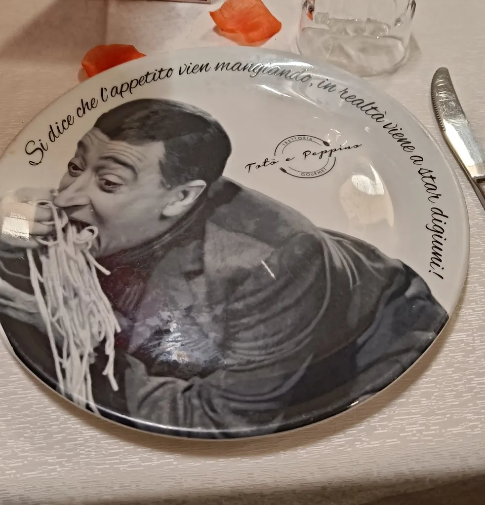 Giovanni Atienza_Totò e Peppino - trattoria Gourmet_Castello di Cisterna_review
