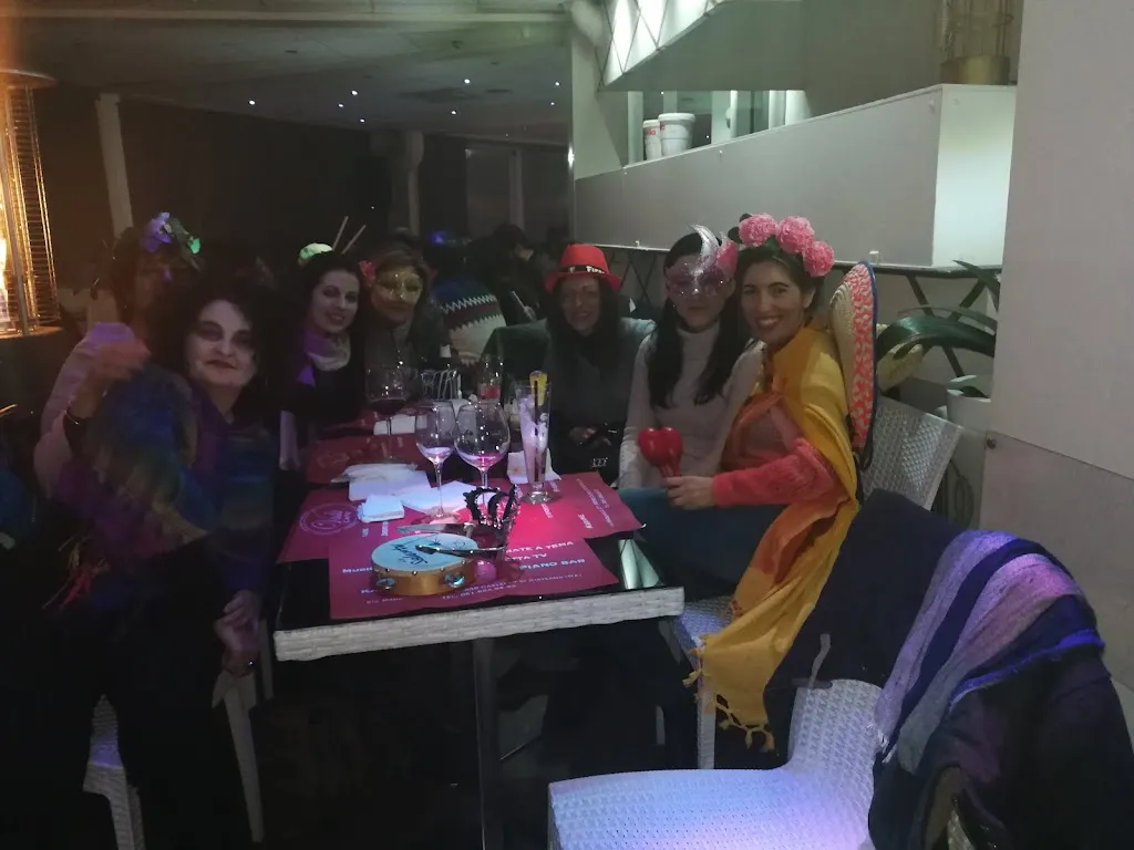 Cristina Lo sapio_Vadò Cafè_Castello di Cisterna_review