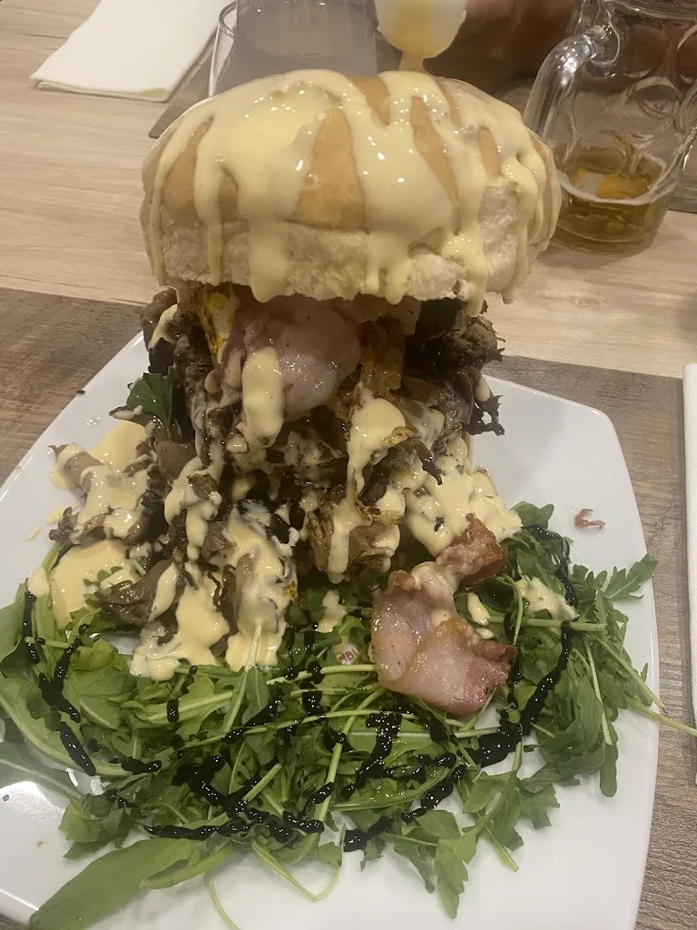 Macelleria Hamburgheria Braceria Il Regno dei Sapori_Castello di Cisterna_slider_image_3