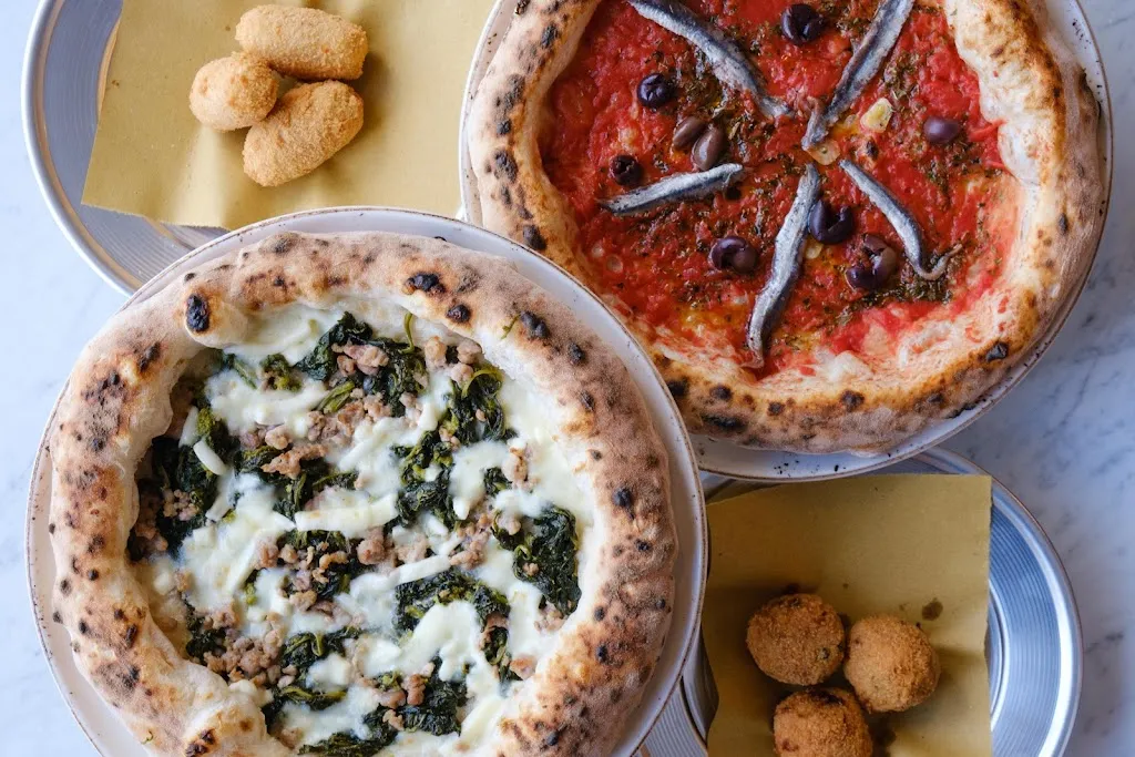 Menu_Originale pizzeria_Castello di Cisterna_immagine_6