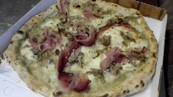 Il Villino_Castello di Cisterna_slider_image_2