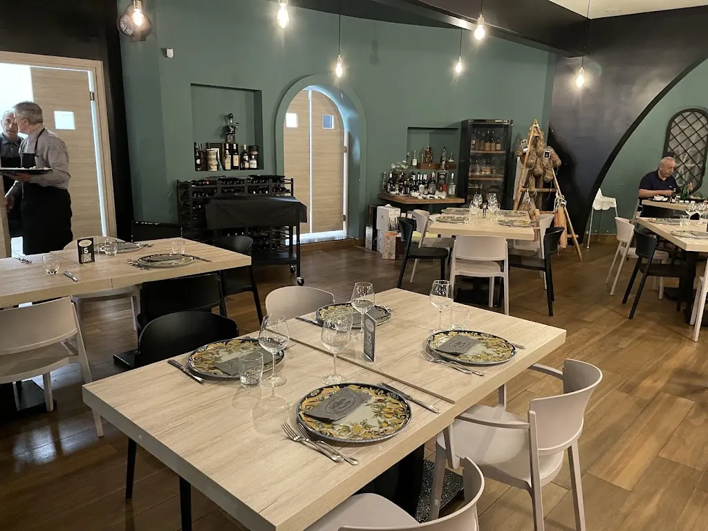 La Chianca Meat and Wine restaurant in Castel Volturno