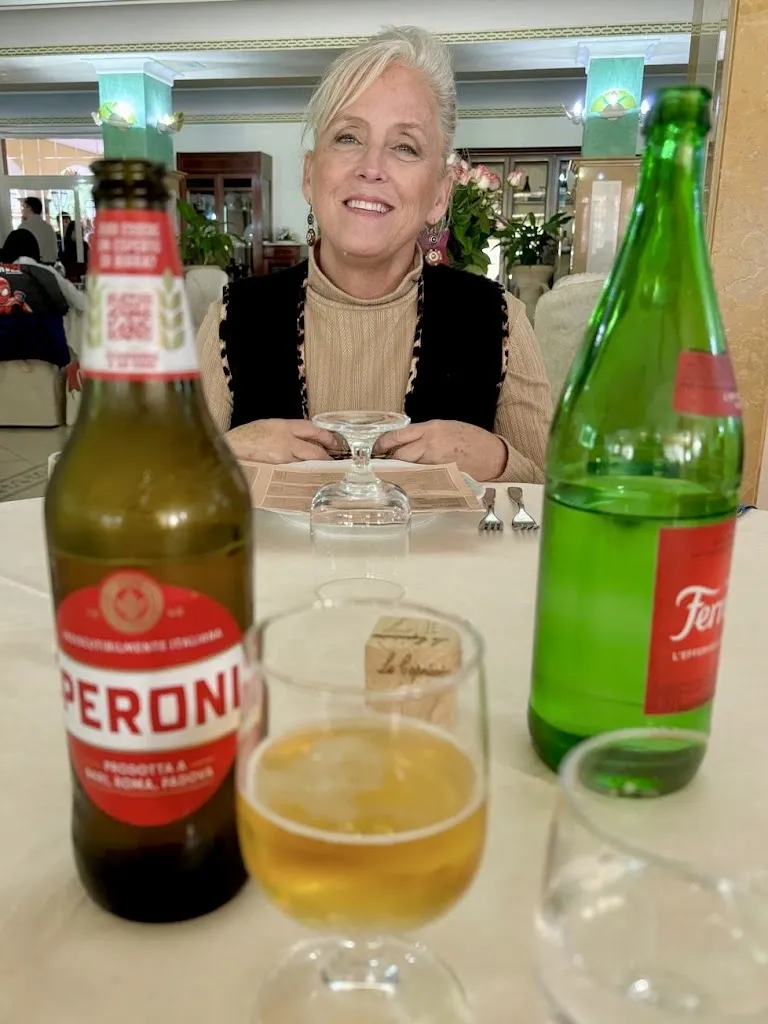 Emily Davis_Ristorante La Capricciosa Villa De Robbio_Castel Volturno_recensione