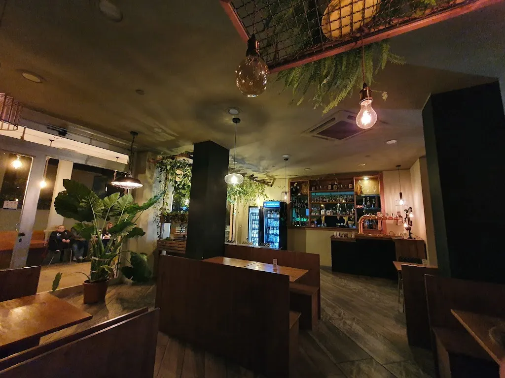 Whoop restaurant in Castel Volturno