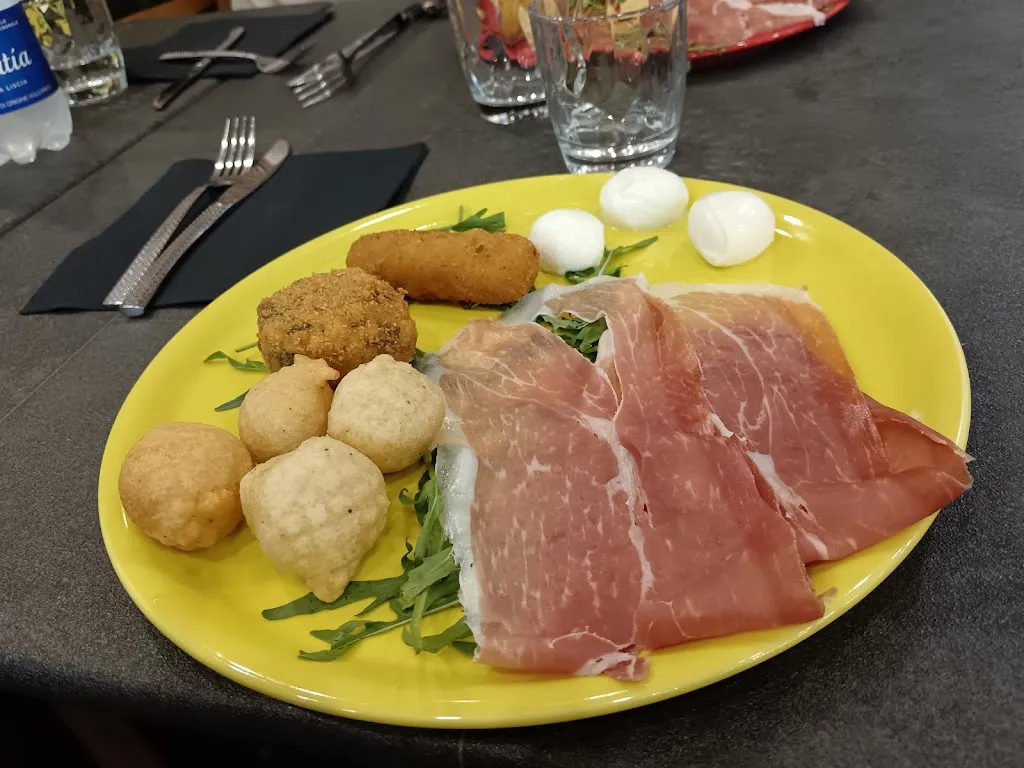 Menu_Primos_Castel Volturno_image_4