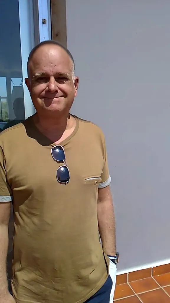 Gemelli - Beach, Restaurants, Events, Pizza, Lounge Bar_Castel Volturno_slider_image_2